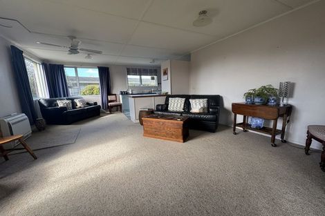 Photo of property in 5 Hillary Street, Waimate, 7924
