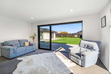 Photo of property in 8 Beak Street, Rolleston, 7615