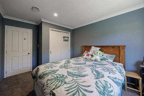 Photo of property in 37 Brooklands Drive, Havelock North, 4130
