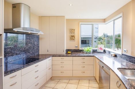 Photo of property in 18 Woodland Grove, Feilding, 4702