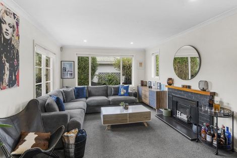 Photo of property in 18 Glencoe Street, Burnside, Christchurch, 8053