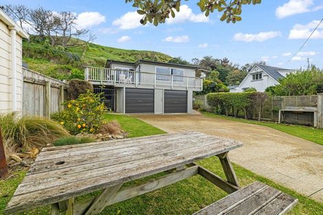 Photo of property in 13 Mowhanau Drive, Kai Iwi, Wanganui, 4574