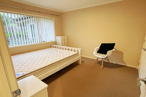 Photo of property in 15 Matheson Road, Red Beach, 0932