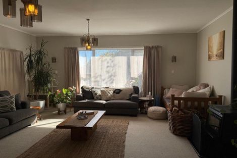 Photo of property in 48 Te Mata Road, Havelock North, 4130