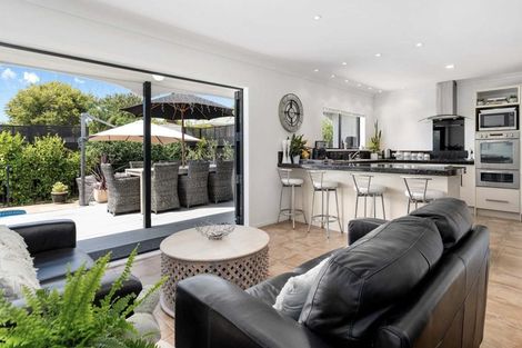 Photo of property in 19 Kotuku Place, Matua, Tauranga, 3110