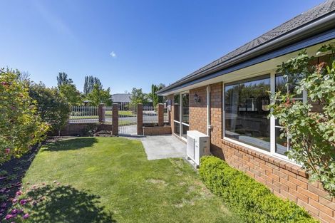 Photo of property in 48 Glasnevin Drive, Casebrook, Christchurch, 8051