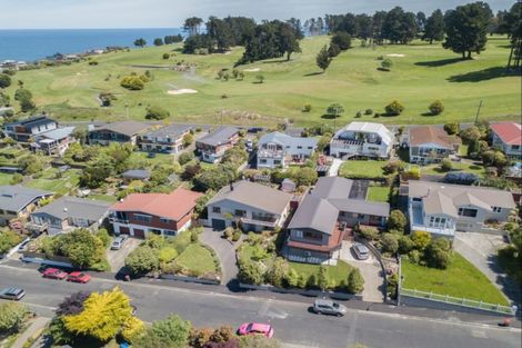 Photo of property in 28 Sutcliffe Street, Saint Clair, Dunedin, 9012