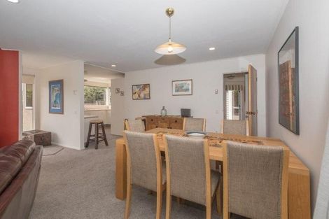 Photo of property in 61 Kennedy Crescent, Wanaka, 9305