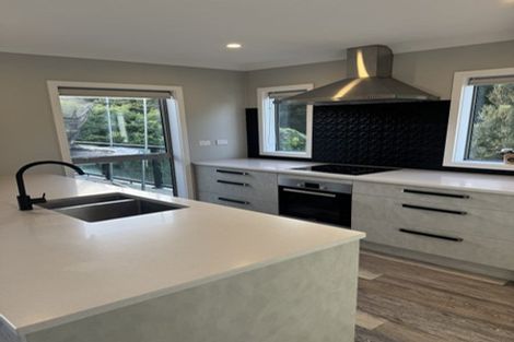 Photo of property in 92 Endeavour Drive, Whitby, Porirua, 5024