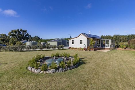 Photo of property in 3/3 Ashworths Road, Amberley, 7481