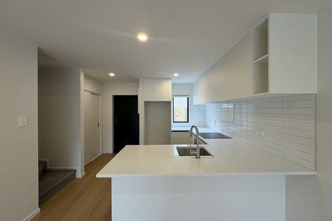 Photo of property in 4/3 Eskdale Road, Birkdale, Auckland, 0626