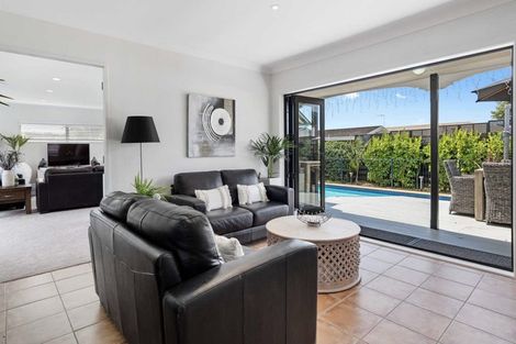 Photo of property in 19 Kotuku Place, Matua, Tauranga, 3110