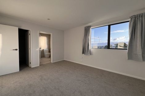 Photo of property in 130 Bradbury Road, Botany Downs, Auckland, 2010