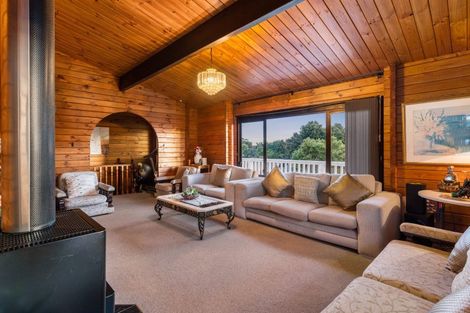 Photo of property in 20 Goodwood Drive, Goodwood Heights, Auckland, 2105