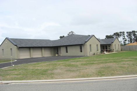 Photo of property in 21b Fairfield Way, Rolleston, 7614