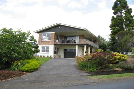 Photo of property in 184 Kitchener Road, Pukekohe, 2120