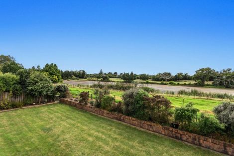 Photo of property in 23 Edgewater Grove, Whakatane, 3120