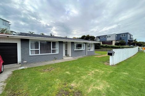 Photo of property in 75a Ocean Road, Paraparaumu Beach, Paraparaumu, 5032
