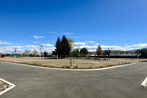 Photo of property in 25 Ohau Road, Twizel, 7901