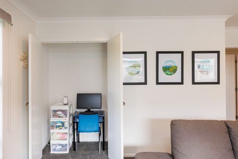 Photo of property in 8 Cherry Place, Feilding, 4702