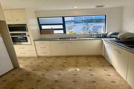 Photo of property in 1/5 Sydney Street, Hauraki, Auckland, 0622
