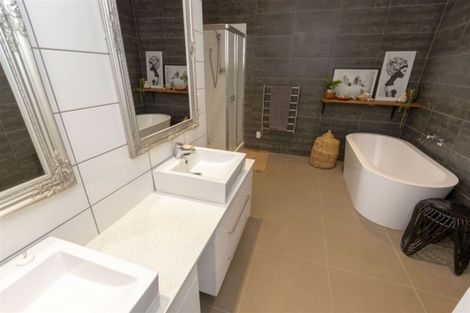 Photo of property in 33 Goodwood Close, Rangiora, 7400