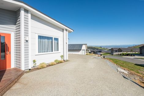 Photo of property in 23 Huntaway Close, Stoke, Nelson, 7011