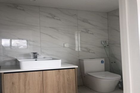 Photo of property in 141 Grove Road, Papakura, 2110