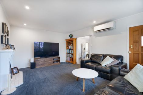 Photo of property in 18 Akatarawa Road, Brown Owl, Upper Hutt, 5018