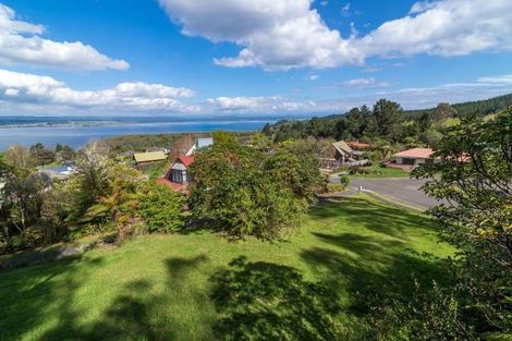 Photo of property in 24 Brunette Drive, Acacia Bay, Taupo, 3330