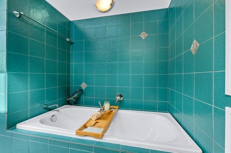 Photo of property in 417 Leigh Road, Whangateau, 0985