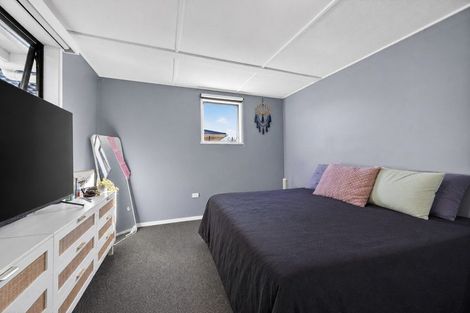Photo of property in 100 Kuripuni Street, Kuripuni, Masterton, 5810