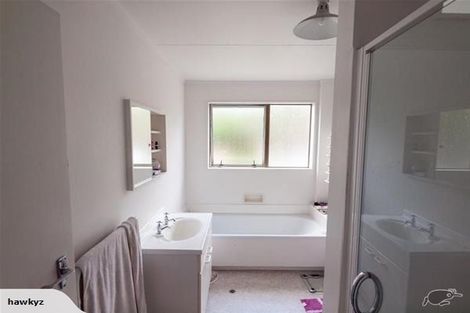 Photo of property in 6 Makatote Grove, Churton Park, Wellington, 6037