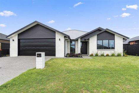 Photo of property in 30 Piata Street, Papamoa Beach, Papamoa, 3118
