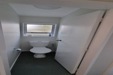 Photo of property in 5 Bay Drive, Titahi Bay, Porirua, 5022