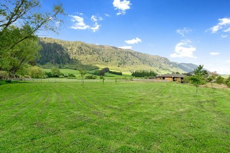 Photo of property in 245 Te Kopia Road, Waikite Valley, Rotorua, 3077