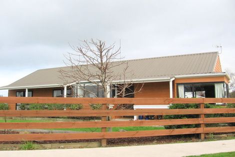 Photo of property in 94 Sherwill Street, Feilding, 4702