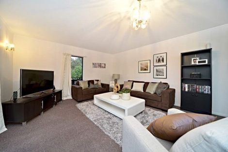 Photo of property in 39 Lastel Place, Shelly Park, Auckland, 2014