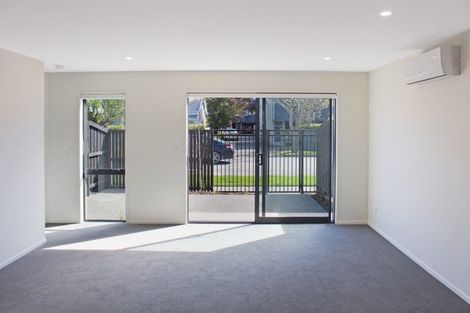 Photo of property in 2/306 Worcester Street, Linwood, Christchurch, 8011