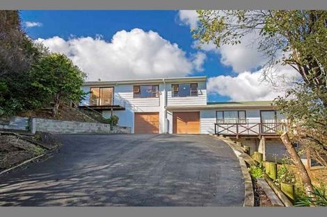 Photo of property in 28 Oliver Twist Avenue, Mellons Bay, Auckland, 2014
