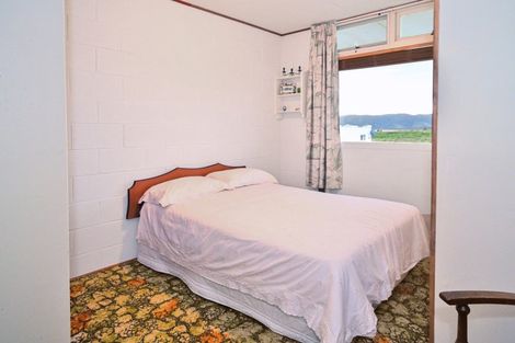 Photo of property in 8d Koura Crescent, Mahia, 4198