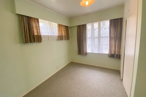 Photo of property in 14 Meadowvale Avenue, Forrest Hill, Auckland, 0620