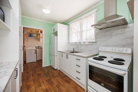 Photo of property in 16 Tyne Street, Roslyn, Palmerston North, 4414