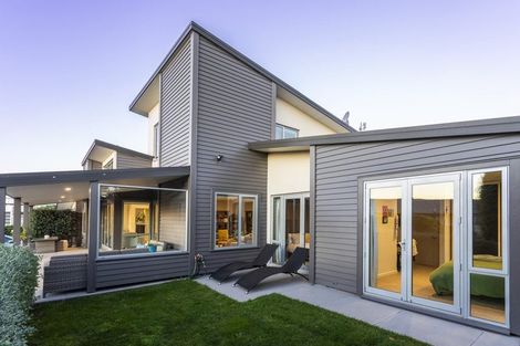 Photo of property in 11 Stonewall Place, Huntsbury, Christchurch, 8022