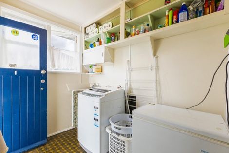 Photo of property in 32 Bibby Street, Waipawa, 4210