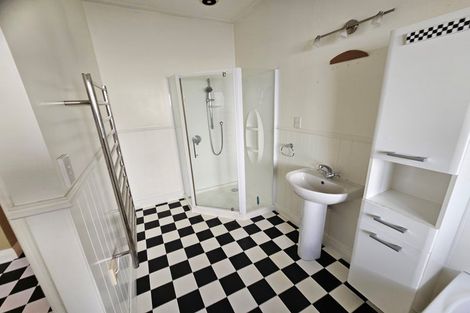 Photo of property in 15 Myrtle Street, Hamilton East, Hamilton, 3216