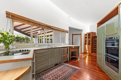 Photo of property in 207 Avenue Road, Greenmeadows, Napier, 4112