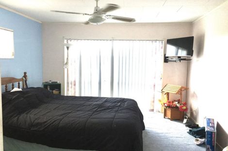 Photo of property in 105 Simpson Road, Ranui, Auckland, 0612