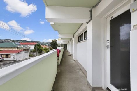 Photo of property in 4f9 Claremont Grove, Mount Victoria, Wellington, 6011