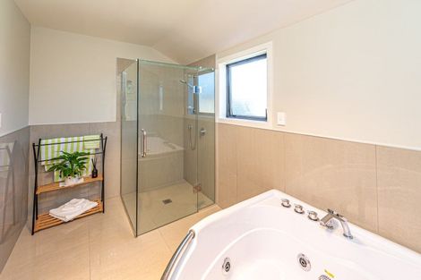 Photo of property in 33 Edith Collier Drive, Otamatea, Whanganui, 4500